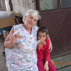 Meet your Posher, Anca